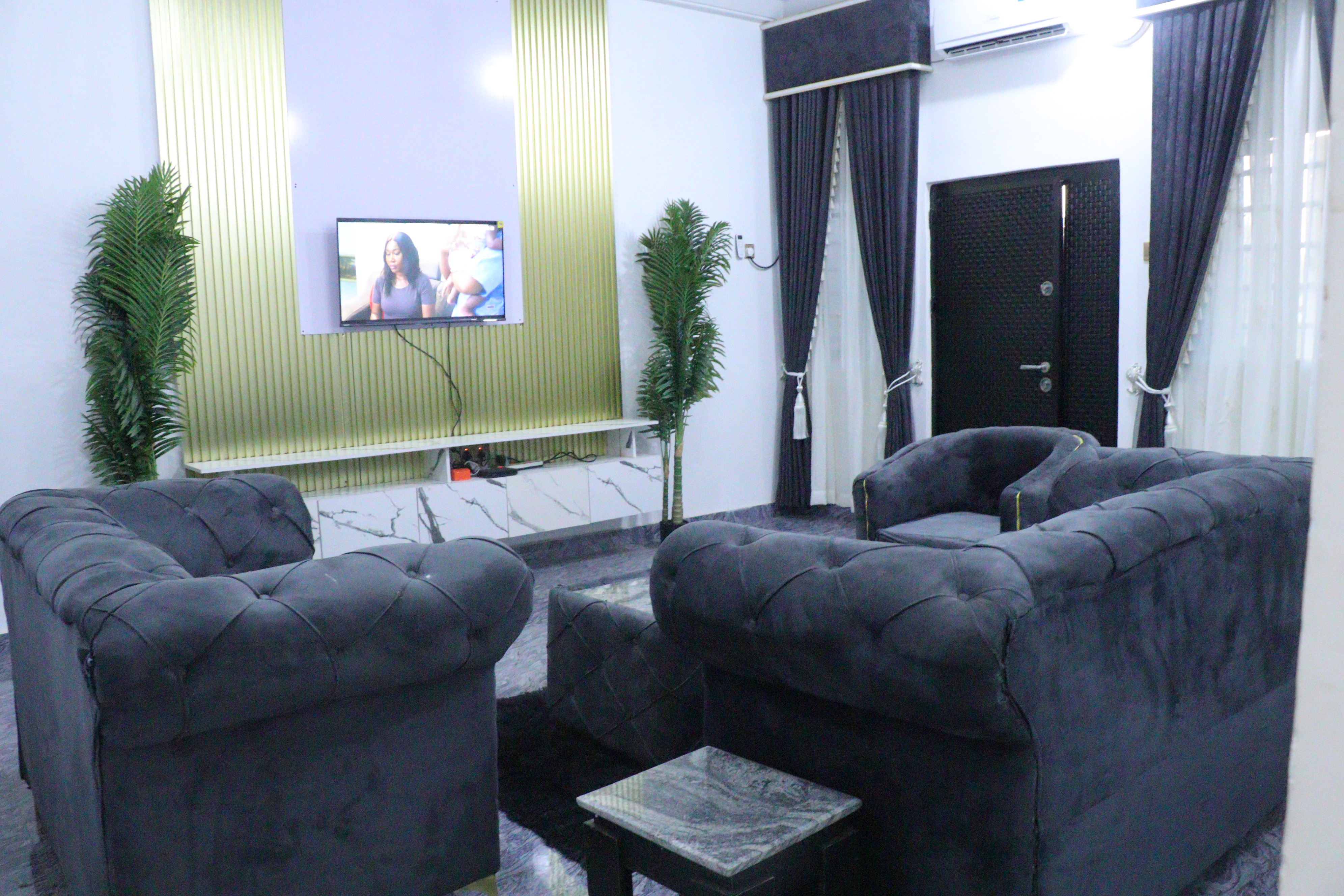 Apartment Suite Room