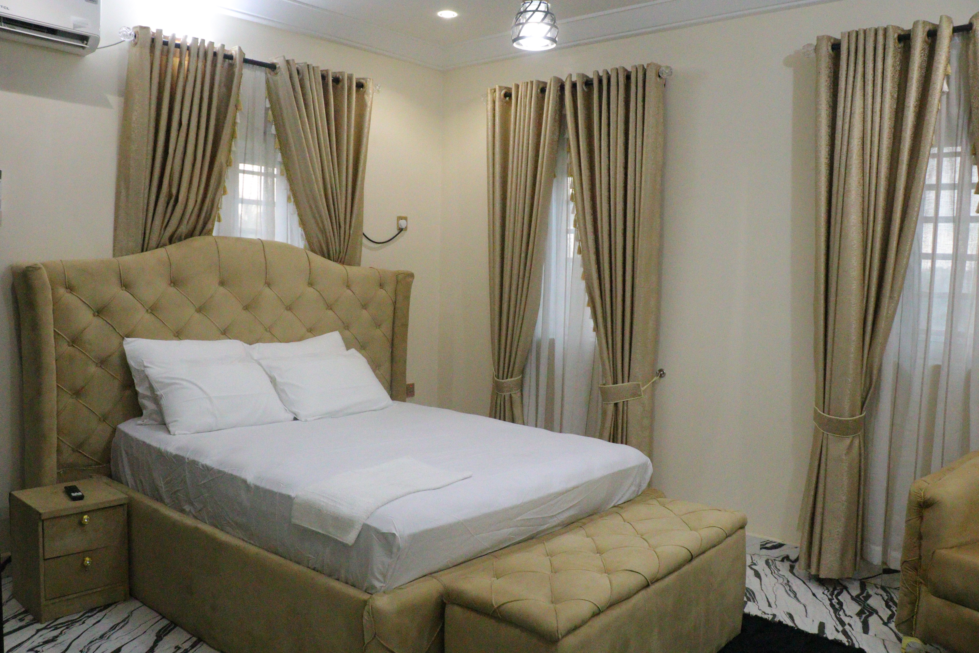 Apartment Suite Room